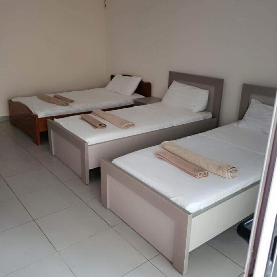 Riviera Rooms Sarandë Exteriör bild