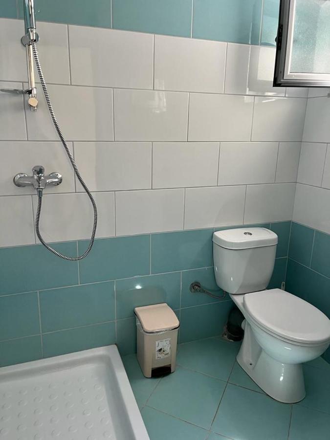 Riviera Rooms Sarandë Exteriör bild